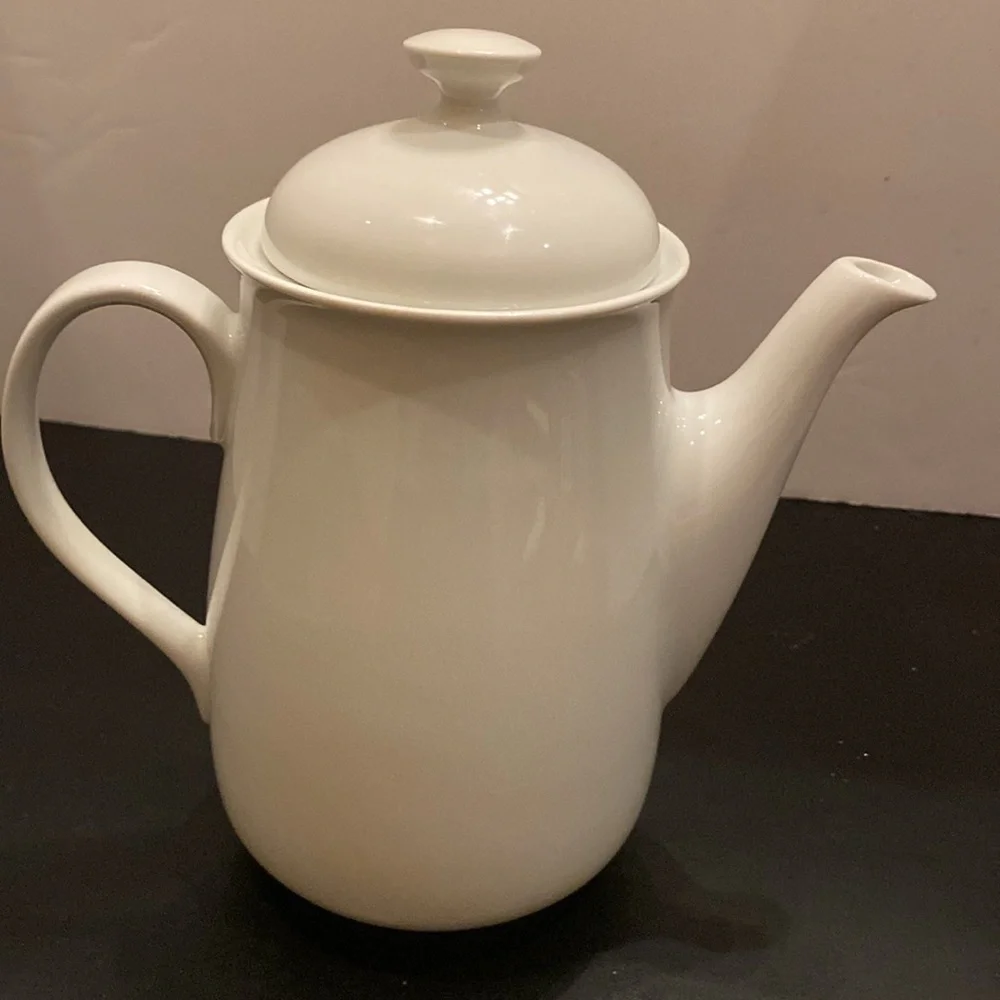 VTG Jaeger 1897 Bavaria Germany porcelain china white coffee tea pot